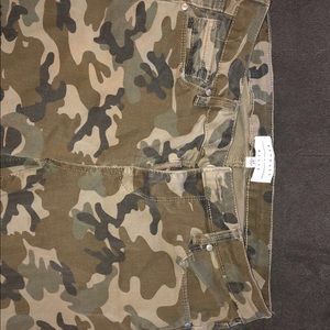 Kendall and Kylie Camo skinnys